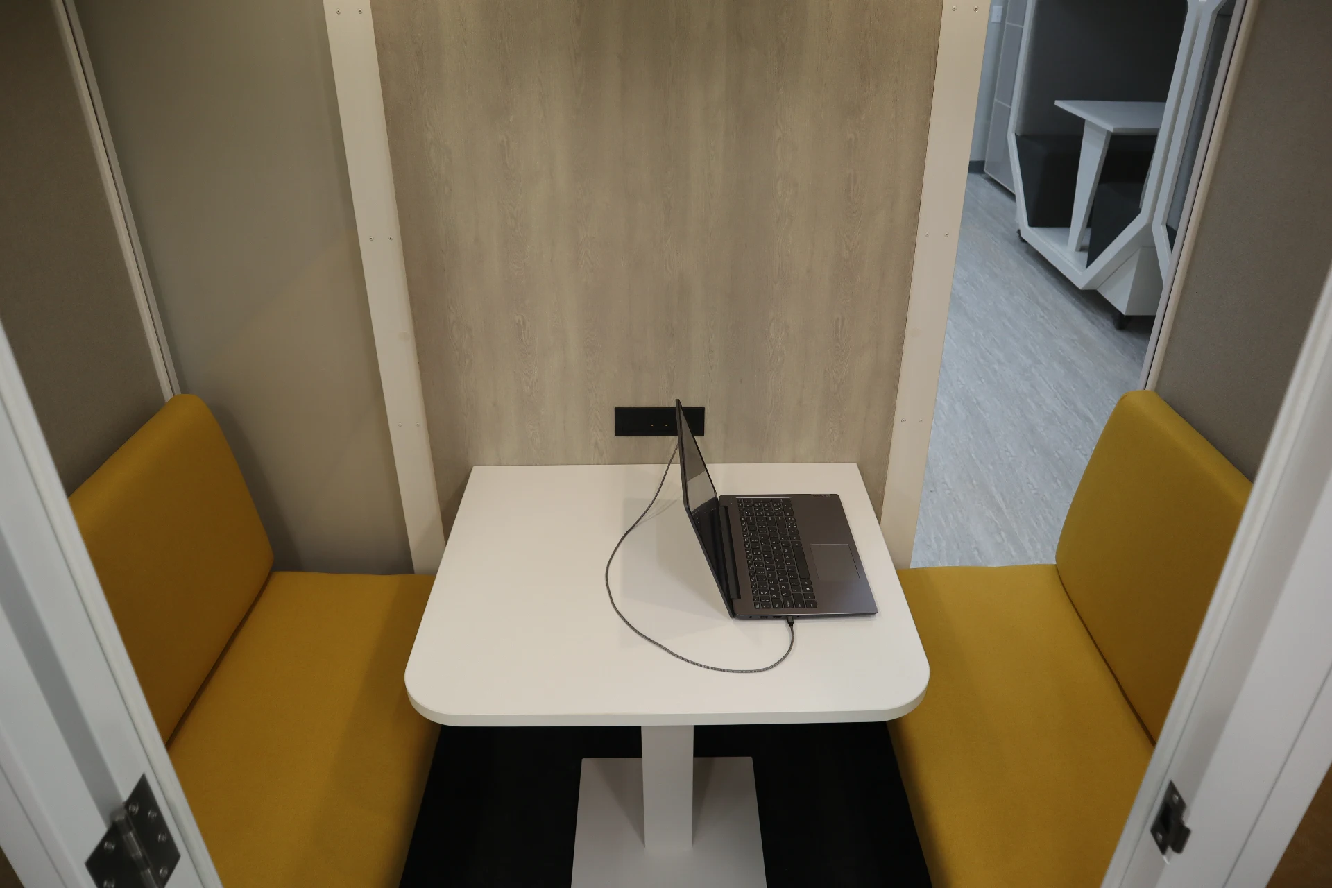 Spaceworx Decibel Privacy Pod Interior