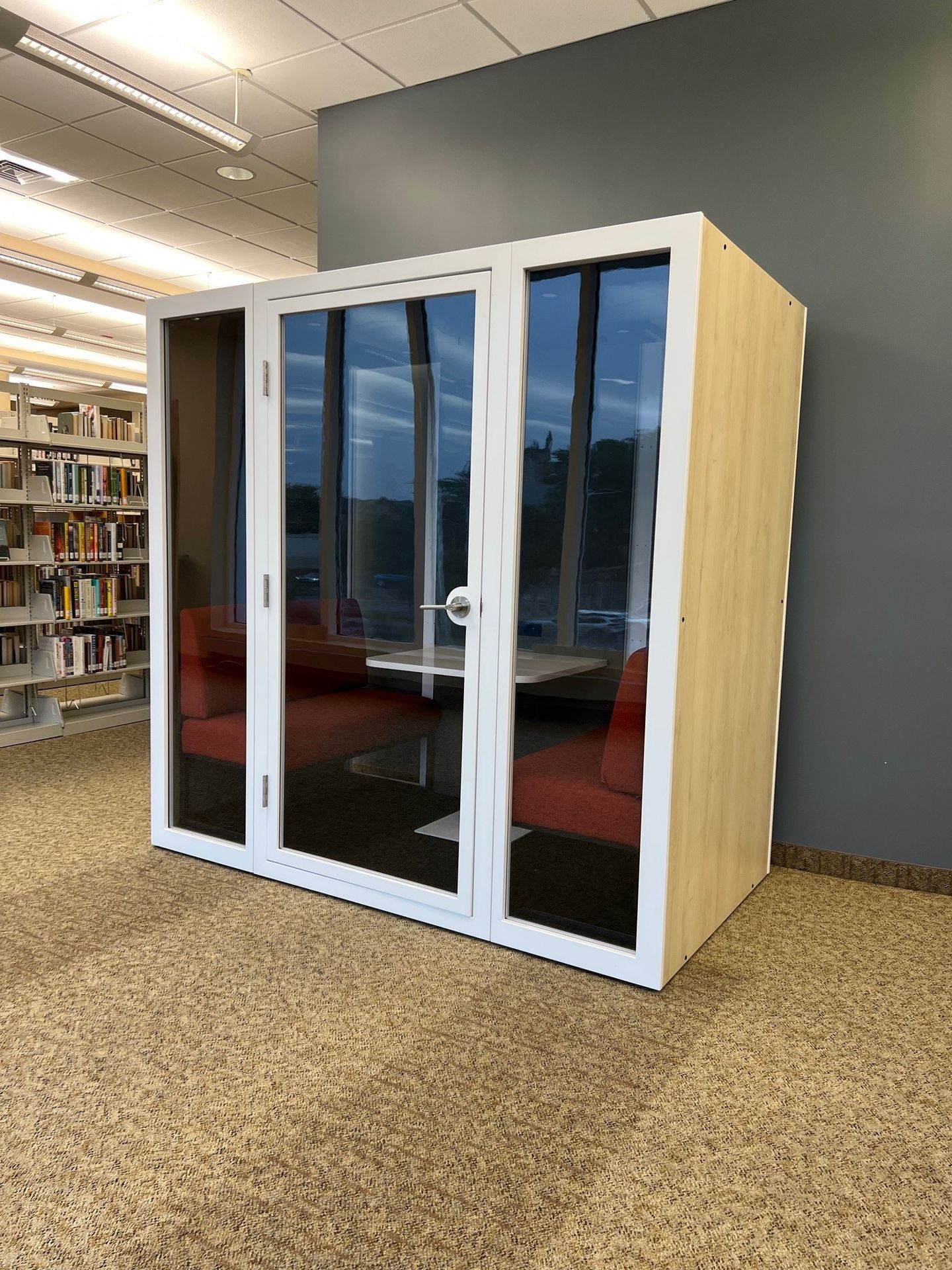 Spaceworx quiet work pod library