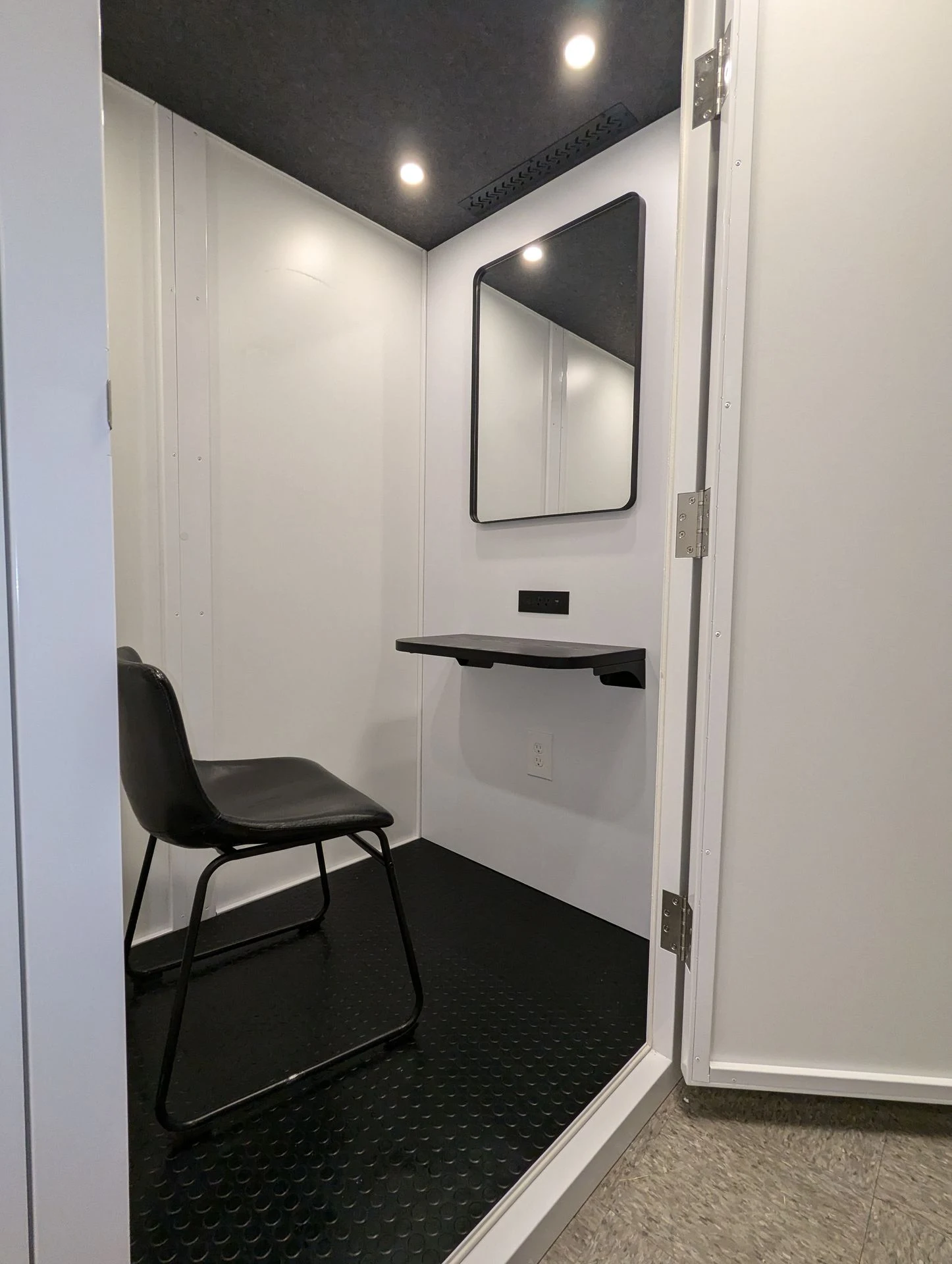 MomSpace Mother's Room Interior