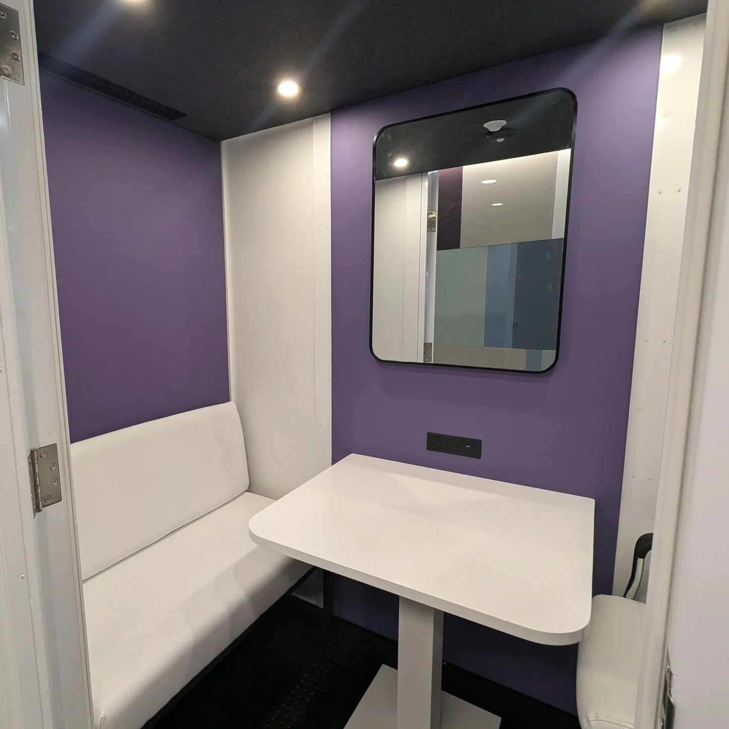 MomSpace Installation - 3