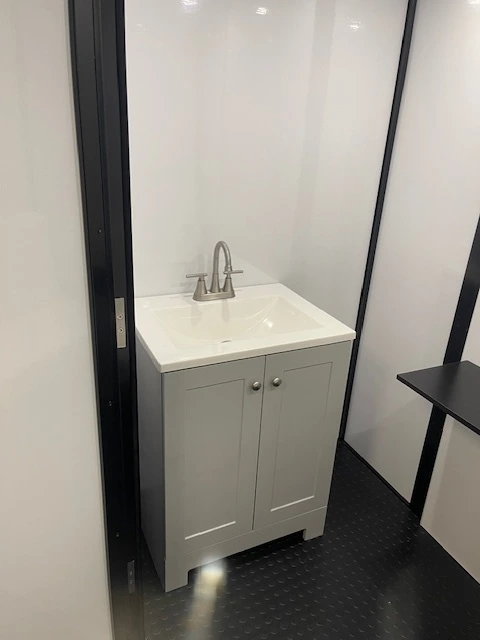 MomSpace Double - Inside Sink