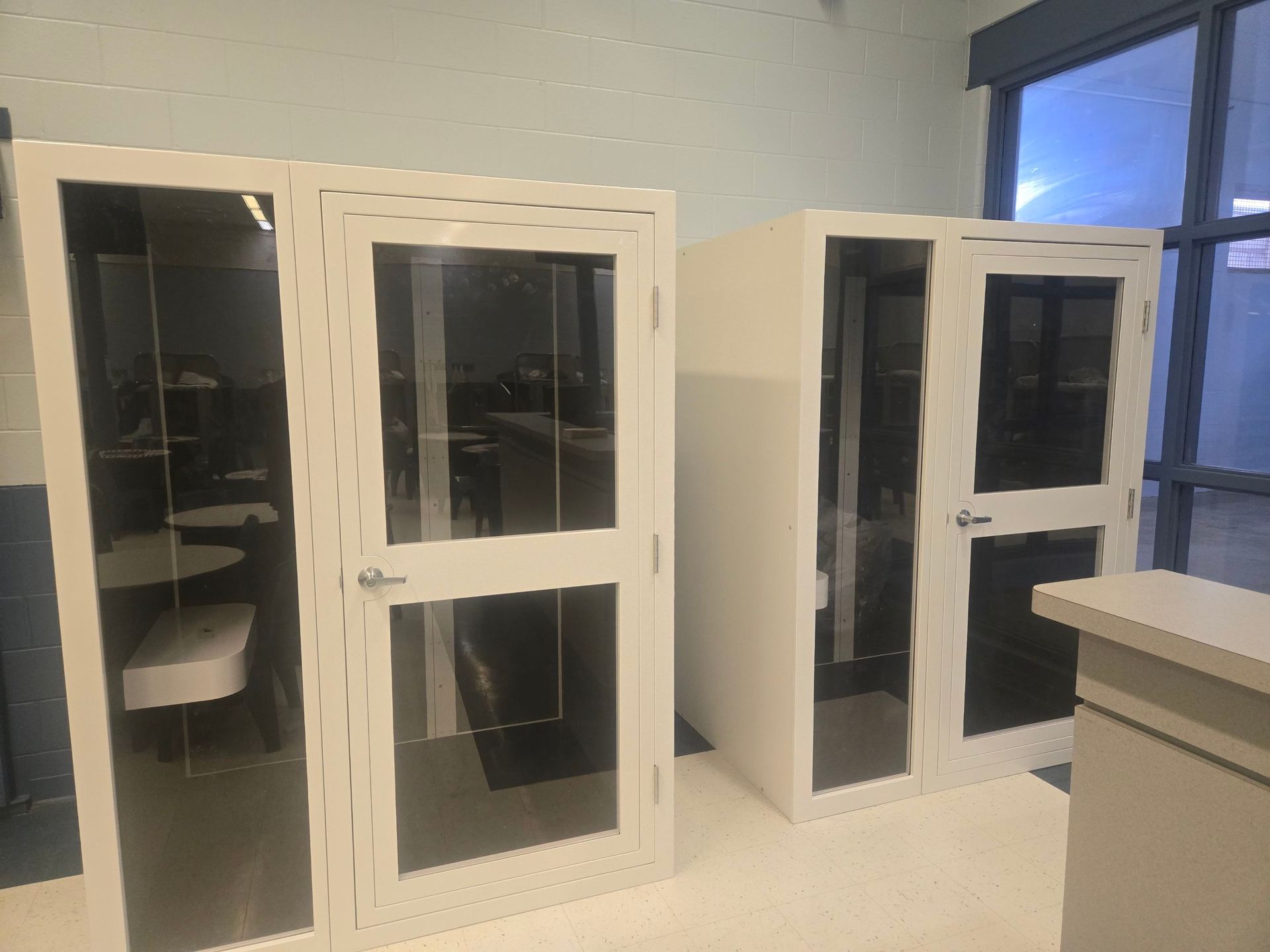 Duramate Deluxe Privacy Booths