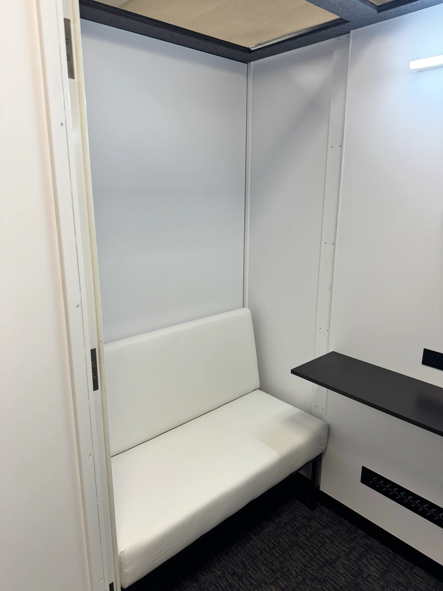 MomSpace Double Bench